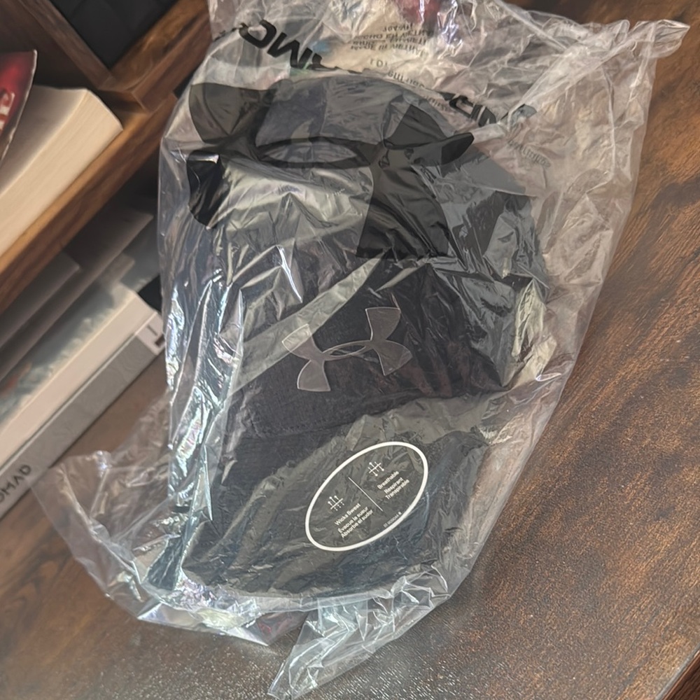 Under Armour Classic Black Hat